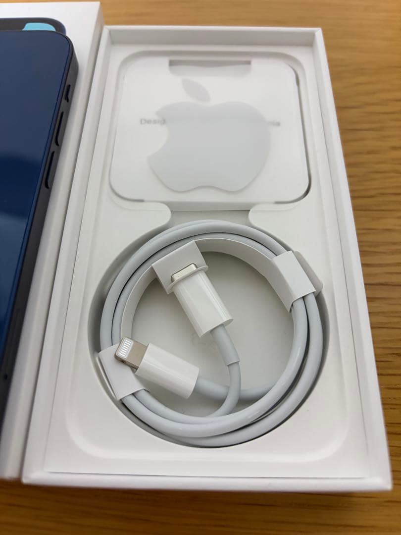 Apple iPhone 12 mini 本体 SIMフリー　箱付属品付き