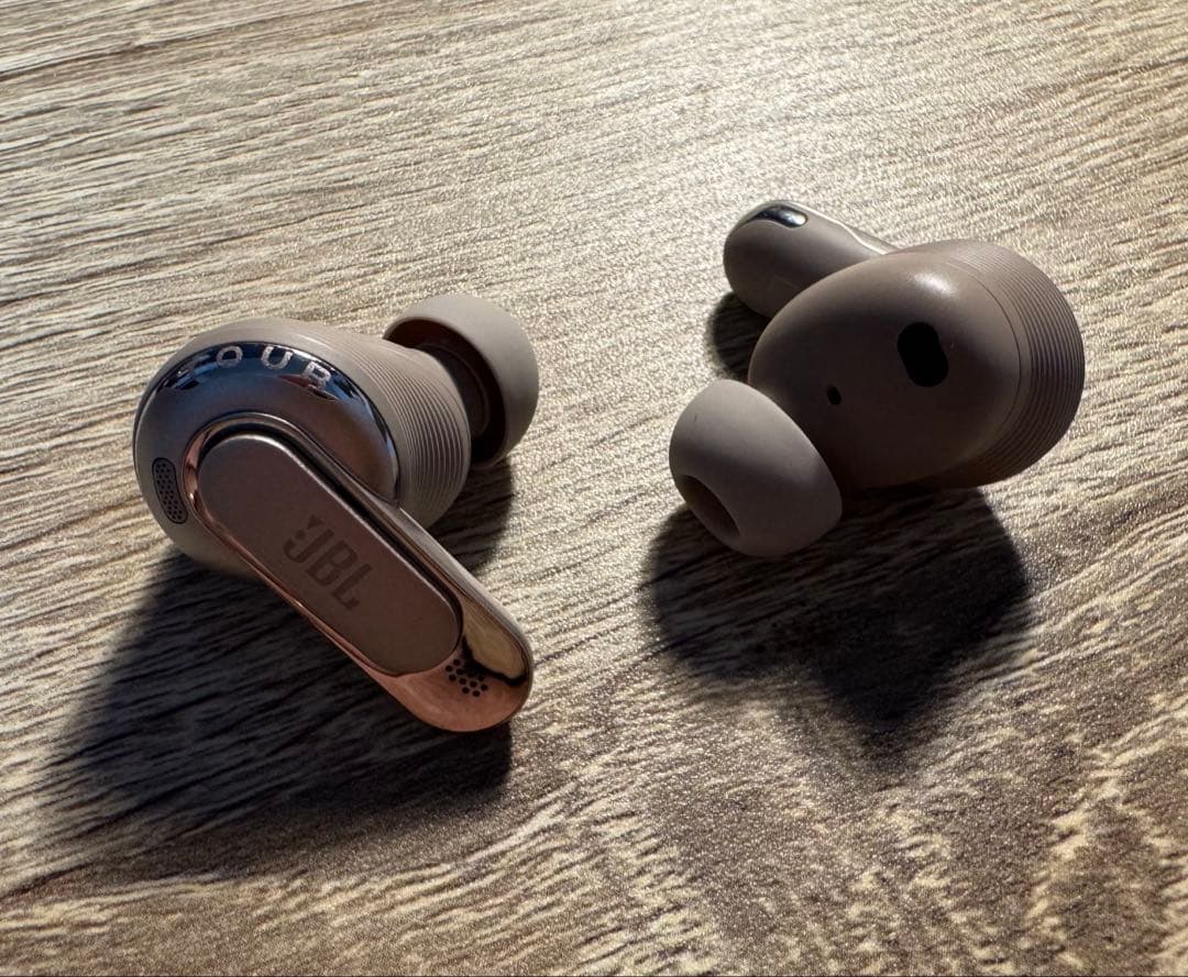 JBL TOUR PRO 3 ［美品］