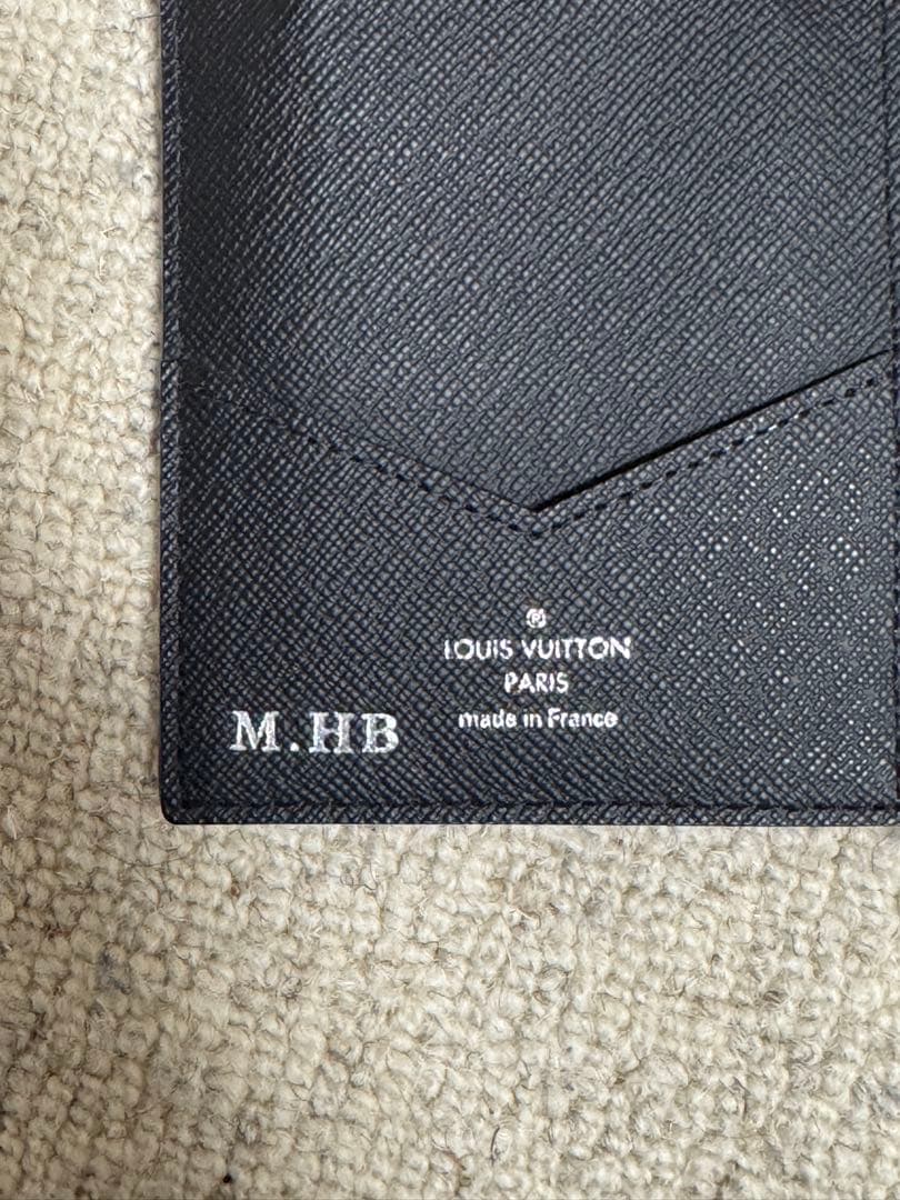 LOUIS VUITTON パスポートカバー