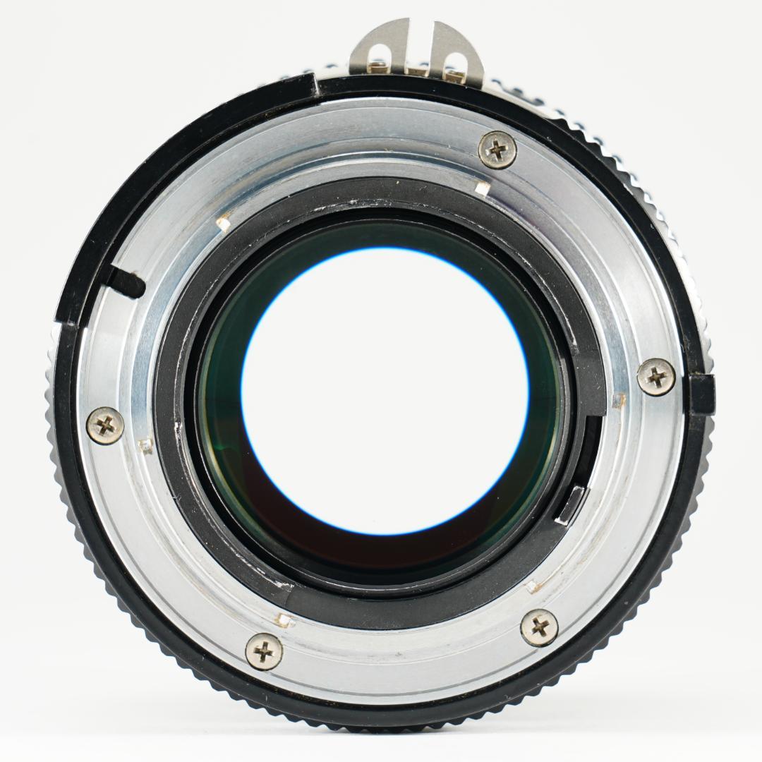 自然な光をそのまま Nikon Ai Nikkor 105mm F2.5