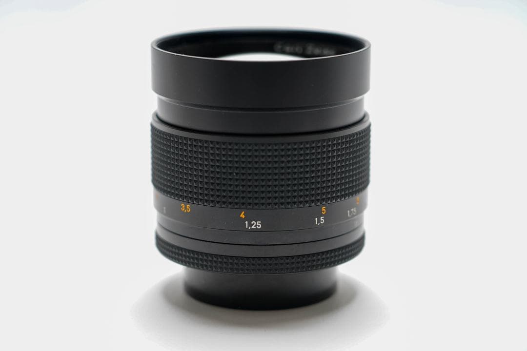 CONTAX　プラナー85mmF1.4　レンズに傷あり