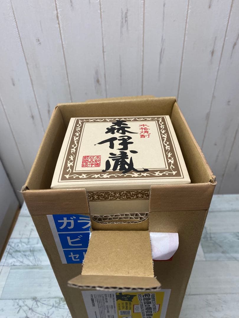 森伊蔵　1800ml 化粧箱入り
