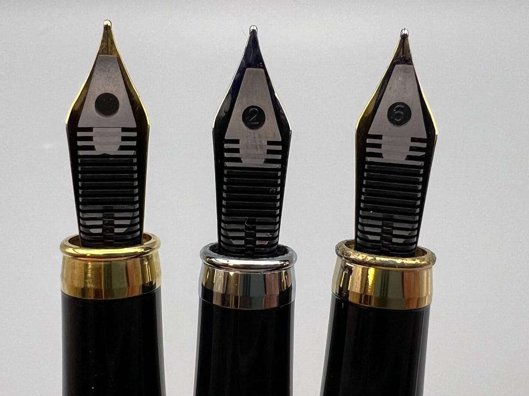 万年筆　蒔絵　龍虎　波鳥図　螺鈿装飾　3本セット