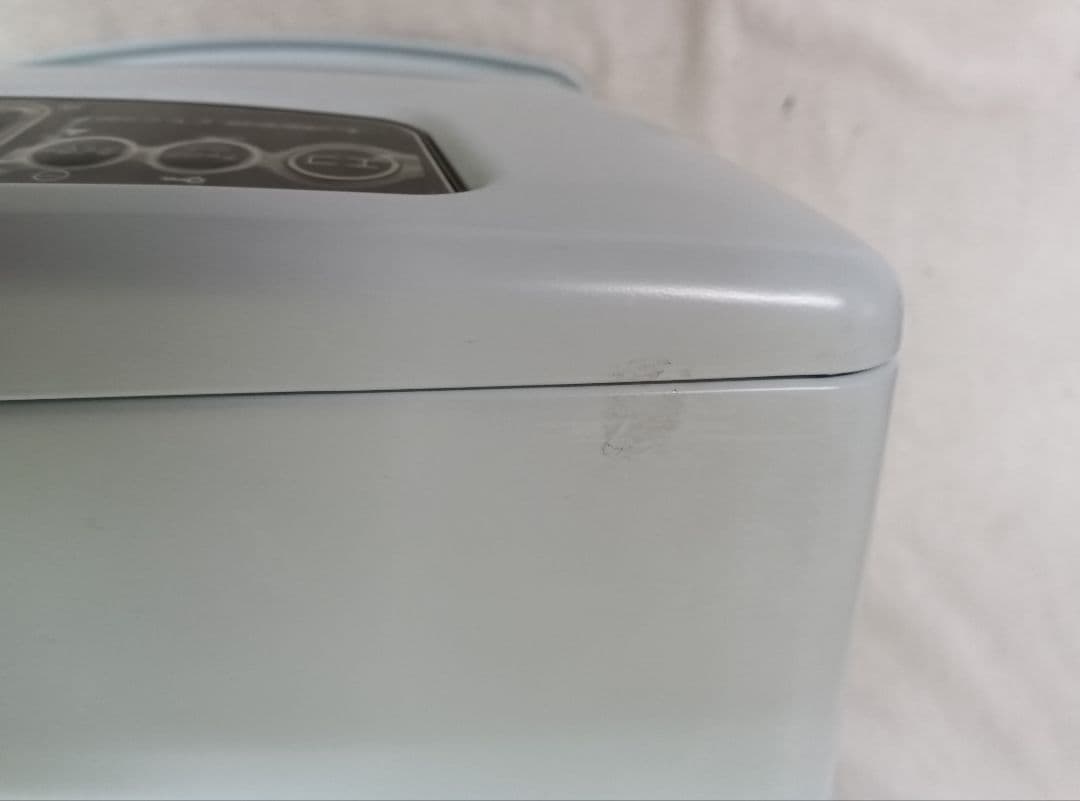 トヨトミ　LC-332　石油ファンヒーター　2021年製　マットホワイト　美品