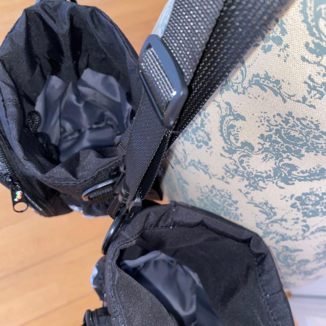 スマホ水筒ショルダー　サンダル　薔薇　手描き　トールペイント