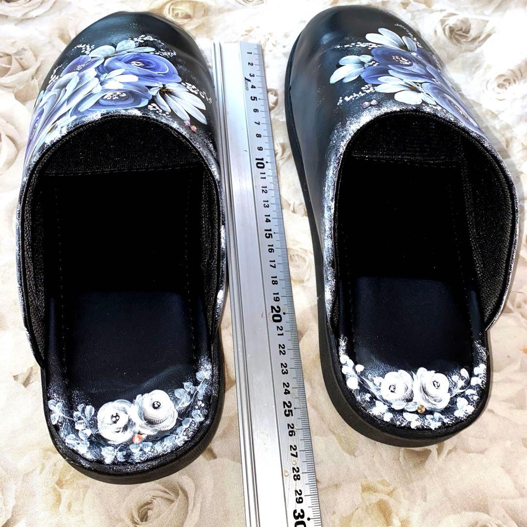 スマホ水筒ショルダー　サンダル　薔薇　手描き　トールペイント