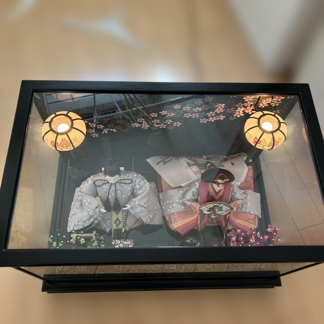 雛人形セット 伝統的な雛祭り　あまり使ってないので綺麗ですコンセントで明りつく