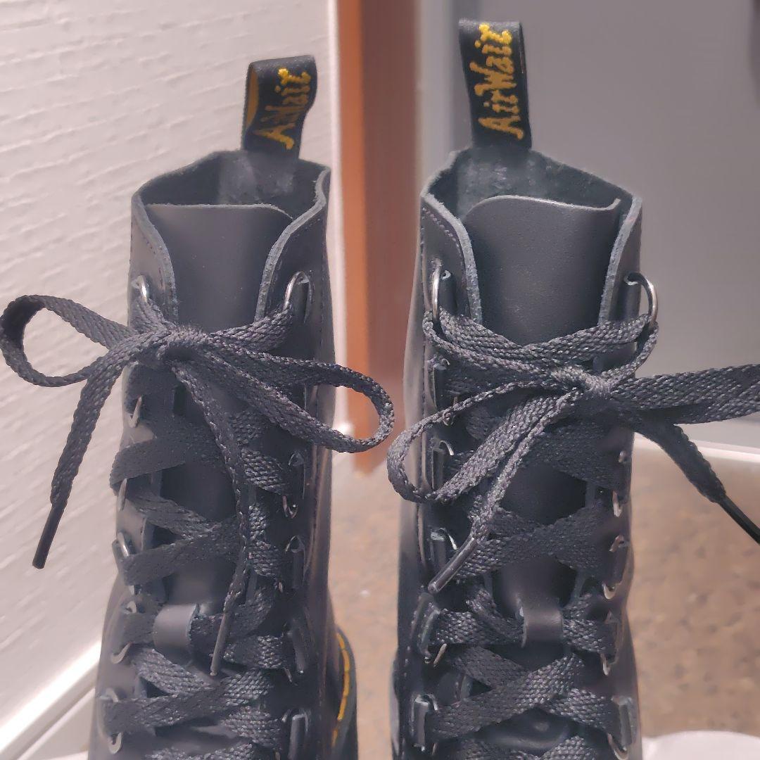 【美品】Dr. Martens CHESNEY 8ホール チャンキーヒール 厚底