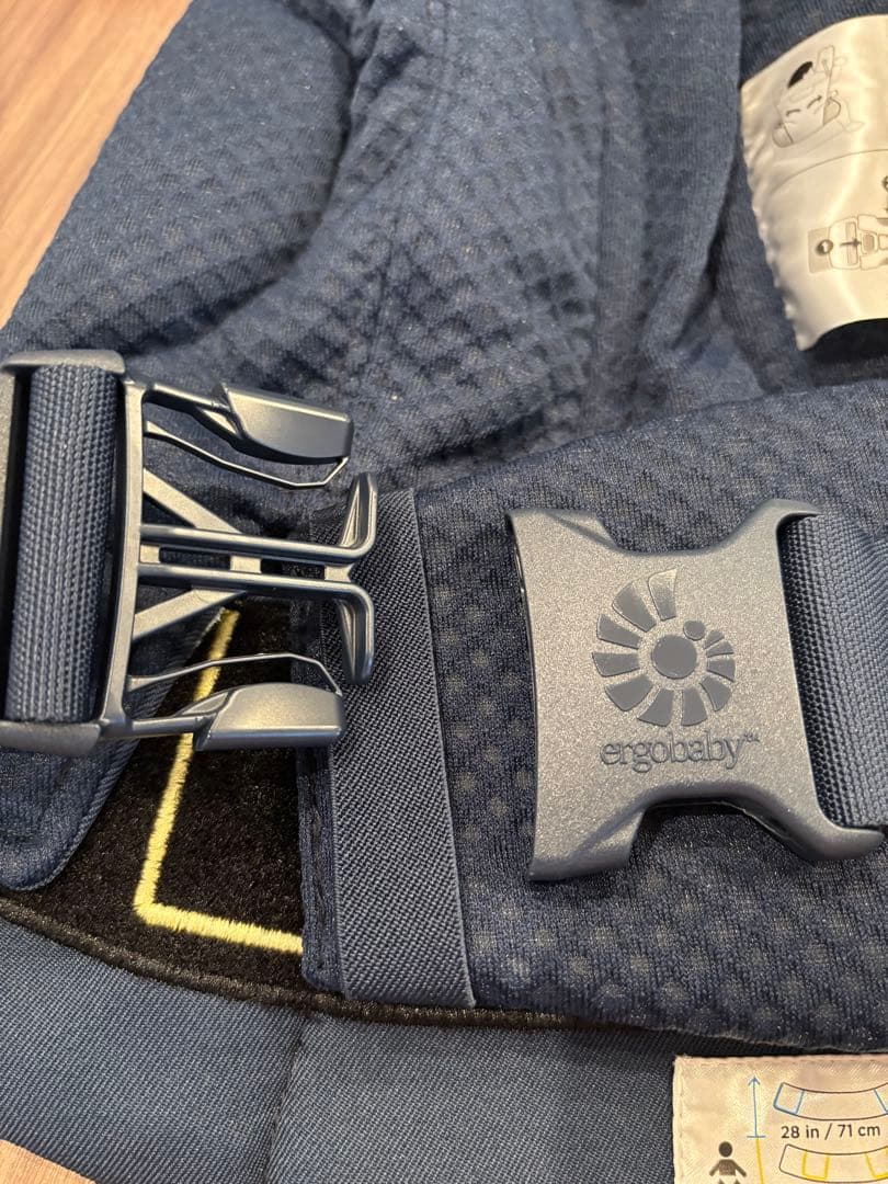 【超美品】エルゴergobaby OMNI 360 ネイビー抱っこ紐
