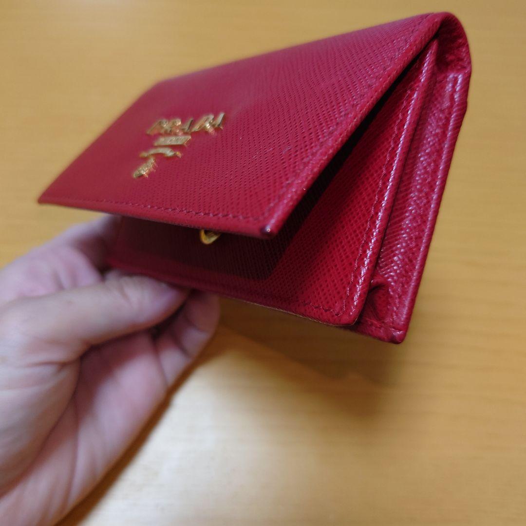 PRADA レッド 名刺入れ