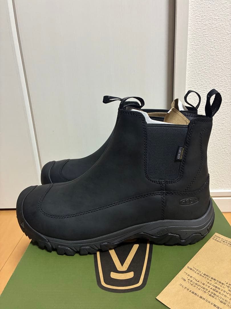 KEEN アンカレッジブーツIII サイドゴア温かいwarm本革　防水