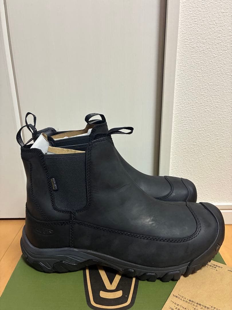 KEEN アンカレッジブーツIII サイドゴア温かいwarm本革　防水