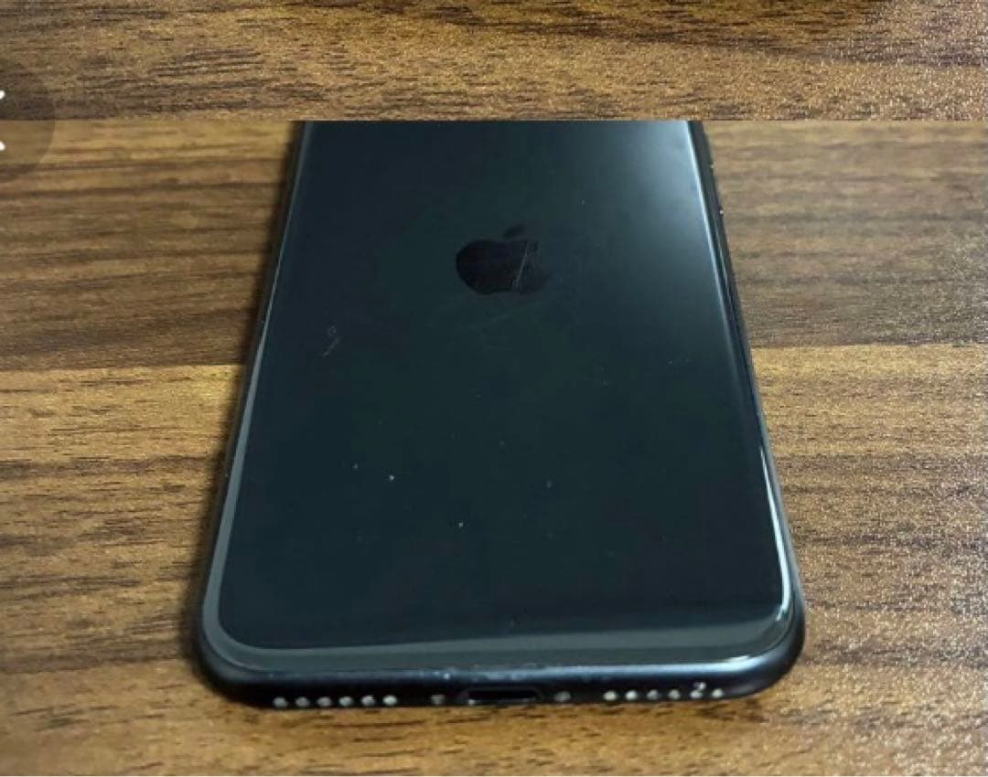 Apple iPhone SE第二世代★最大バッテリー容量100%