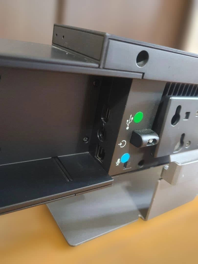 poly studio P009　ビデオ会議