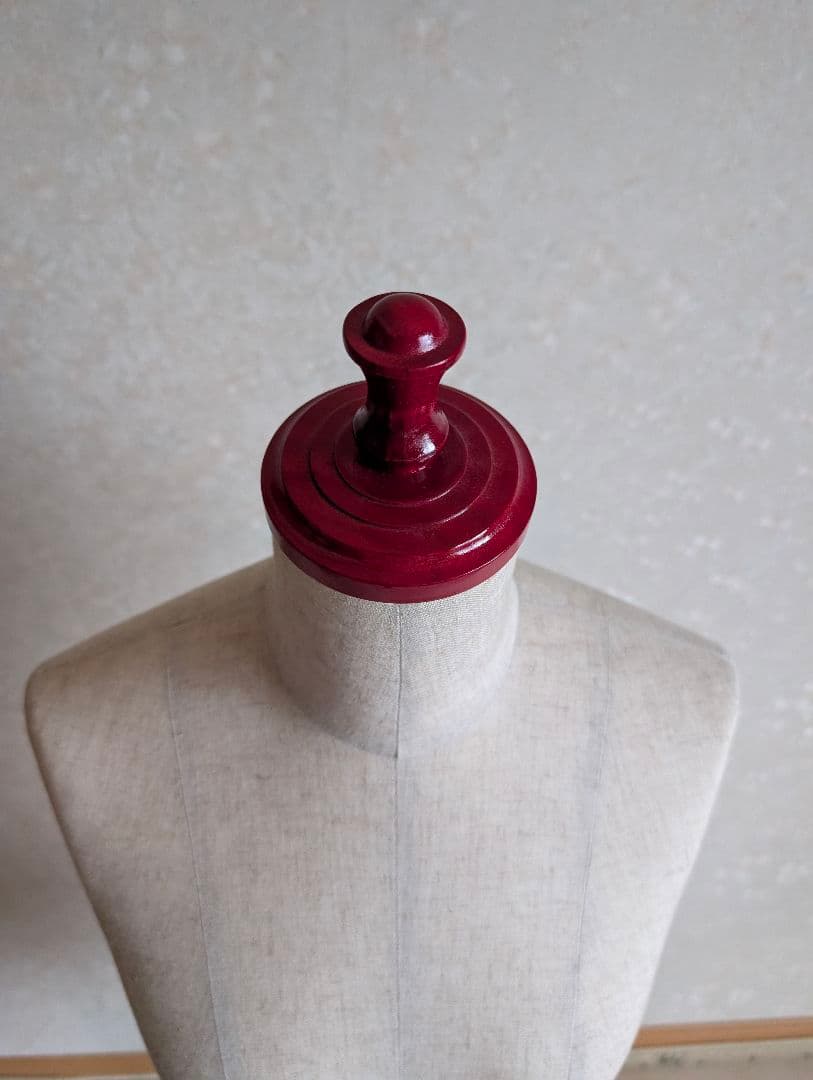 ホワイトファブリックトルソーマネキン