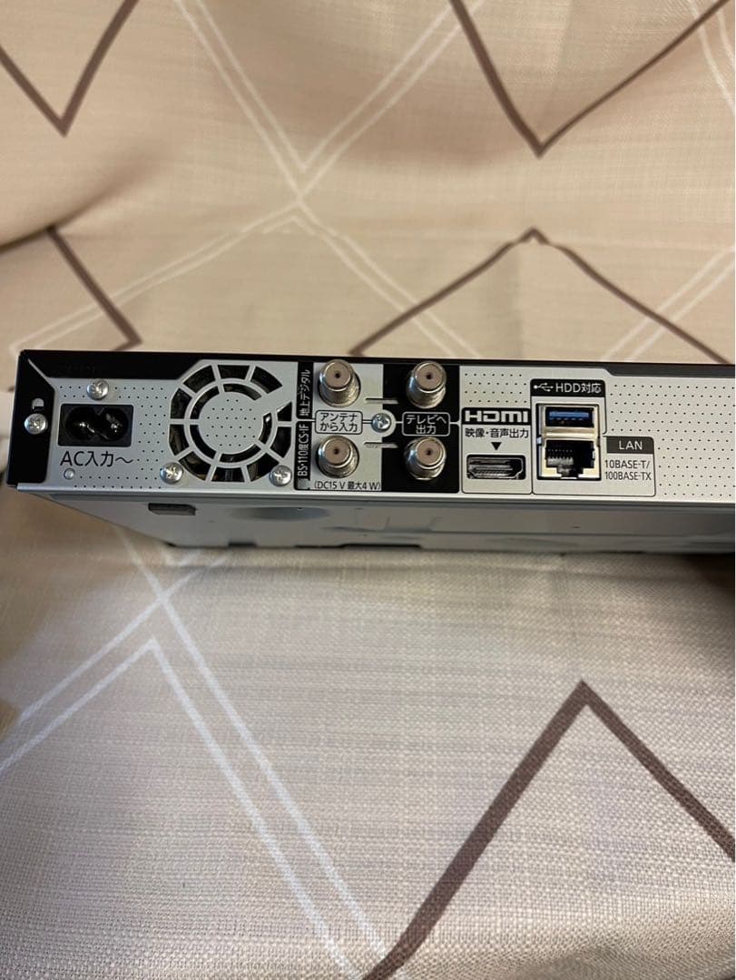 ブルーレイレコーダー DIGA DMR-2CW100 21年製　リモコン無