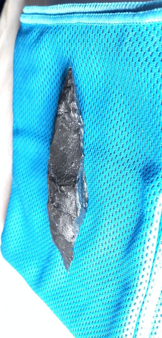 尖頭器 サヌカイト 石器 395 原始時代模写