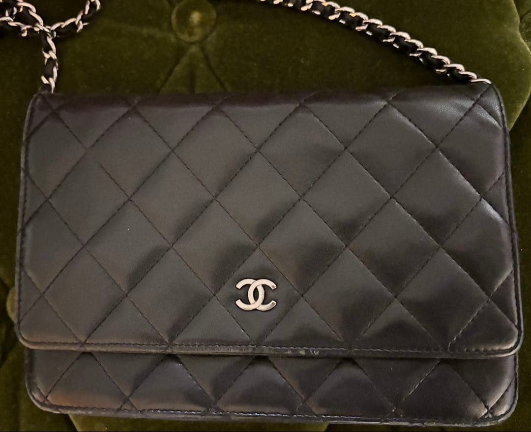 CHANEL シャネル チェーンウォレット マトラッセ ラムスキン