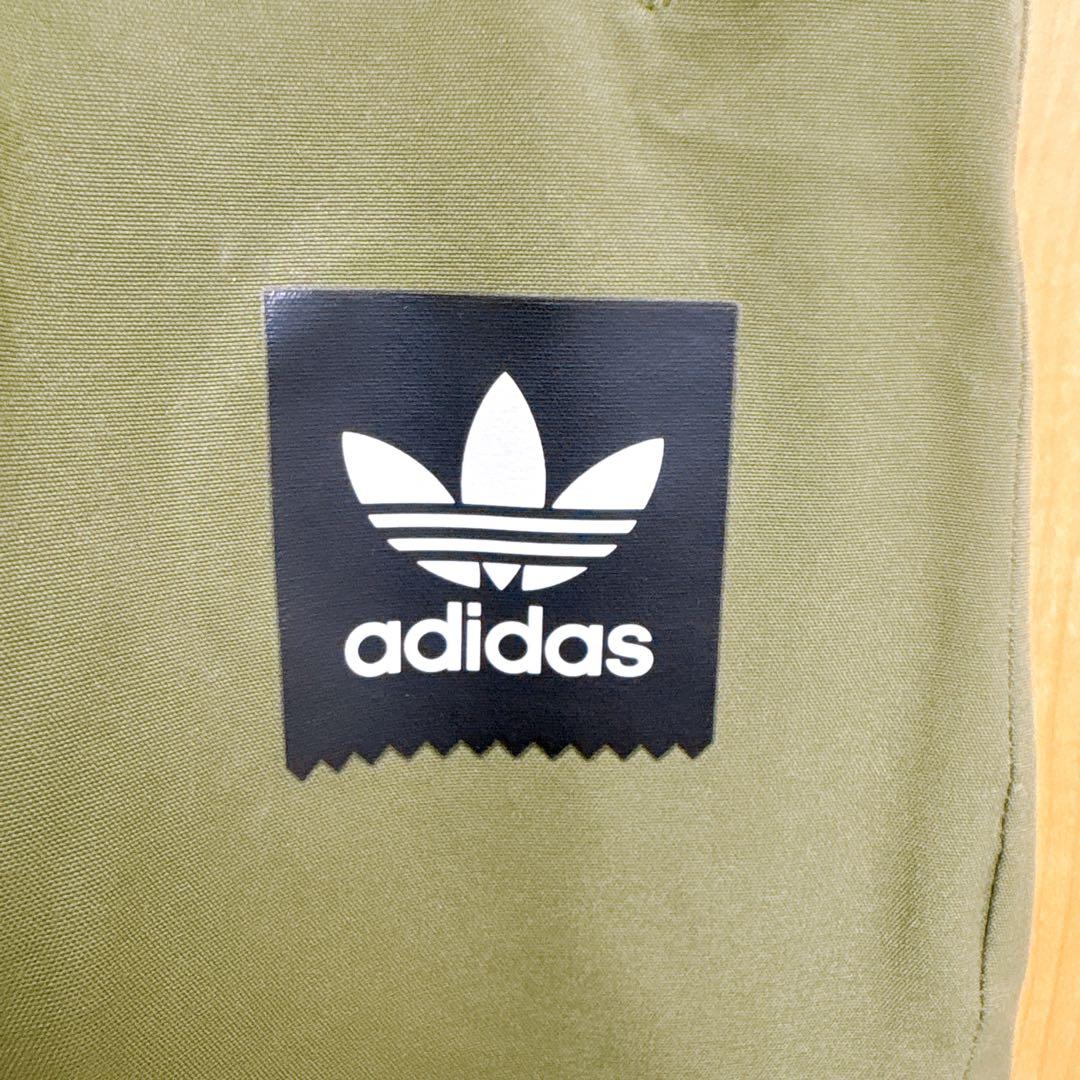 美品　adidas originals スノーウェア　長ズボン　スノーパンツ