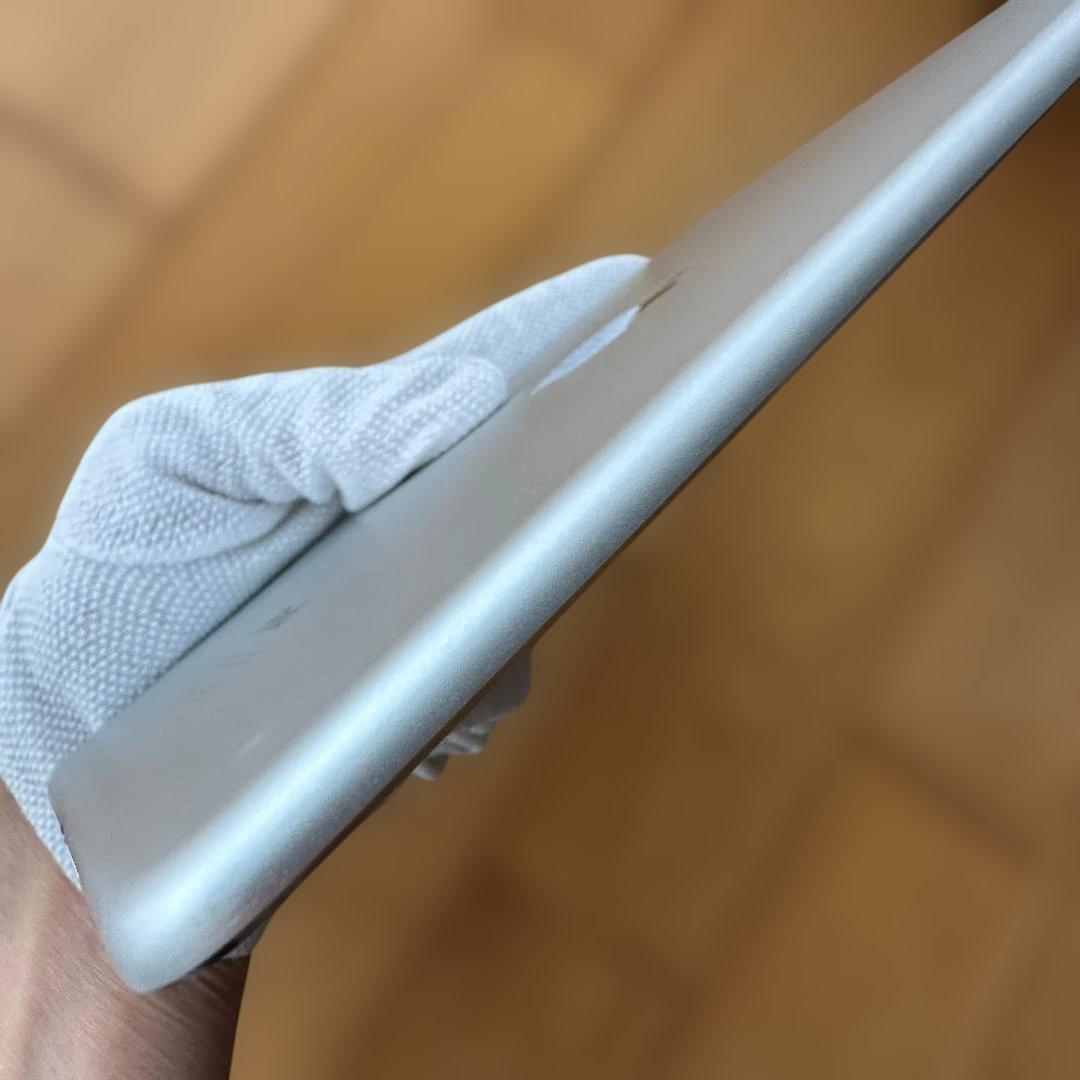 iPad mini 4 Wi-Fi シルバー 64GB 動作良好 おまけケース付