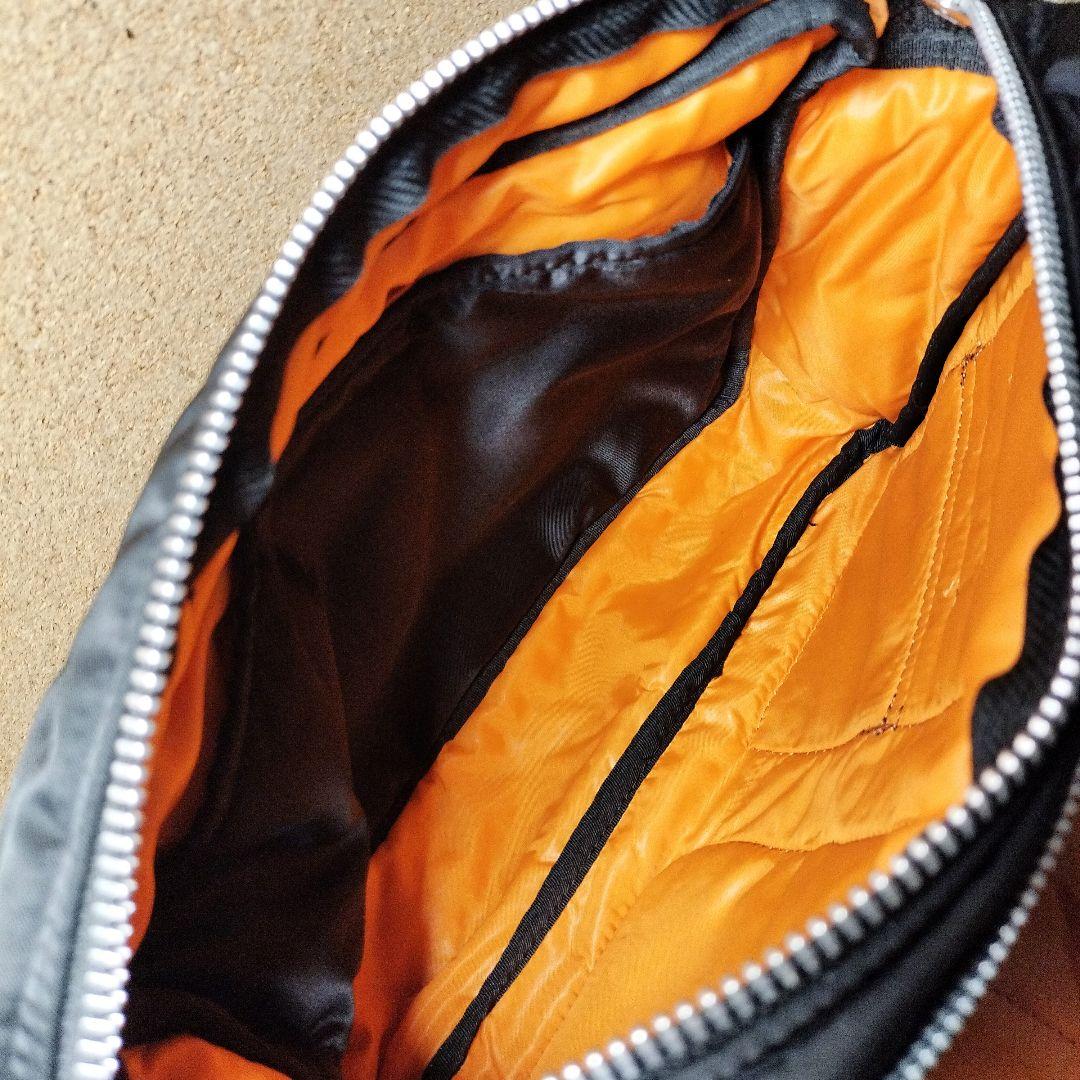 美品 PORTER ショルダーバッグ タンカー ブラック 2層式 Lサイズ