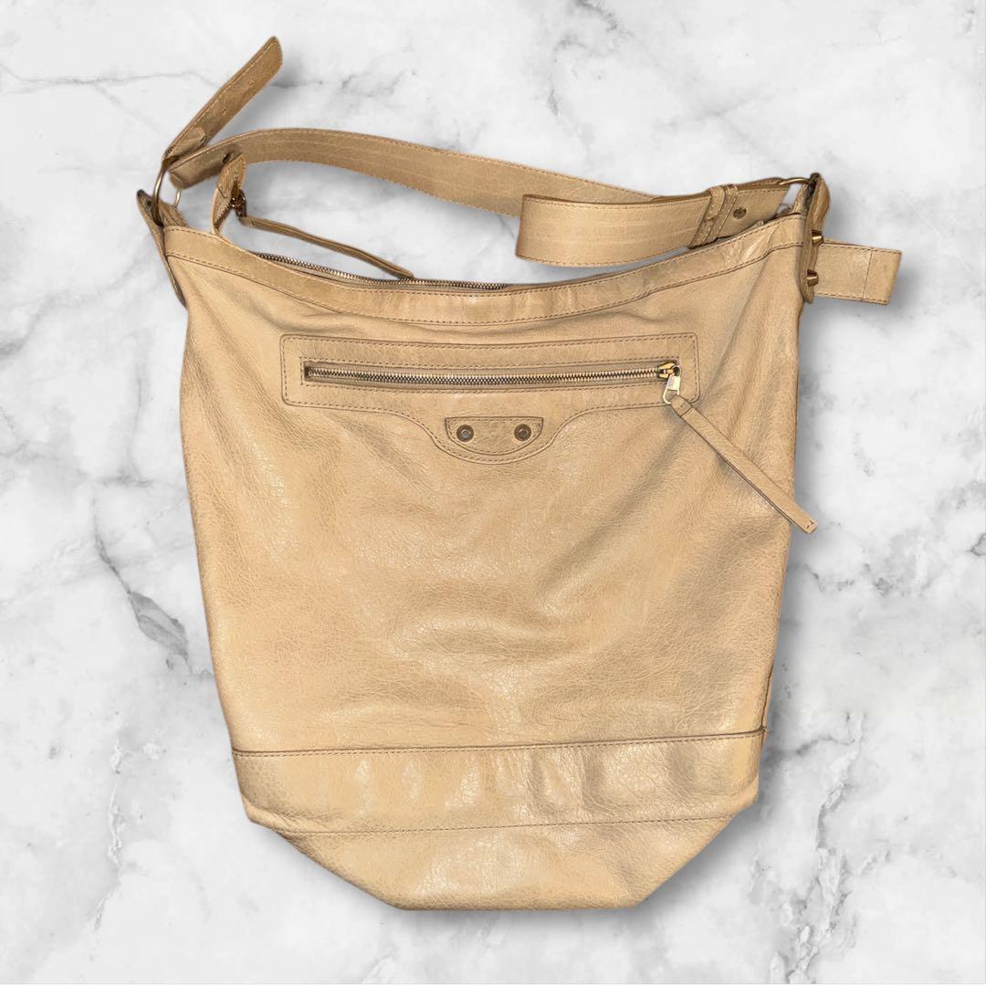 BALENCIAGA バレンシアガ クラシック ショルダーバッグ 272409