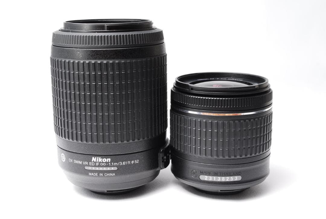 【新品級】Nikon D5600 Wレンズ 初心者おすすめ Wi-Fi転送