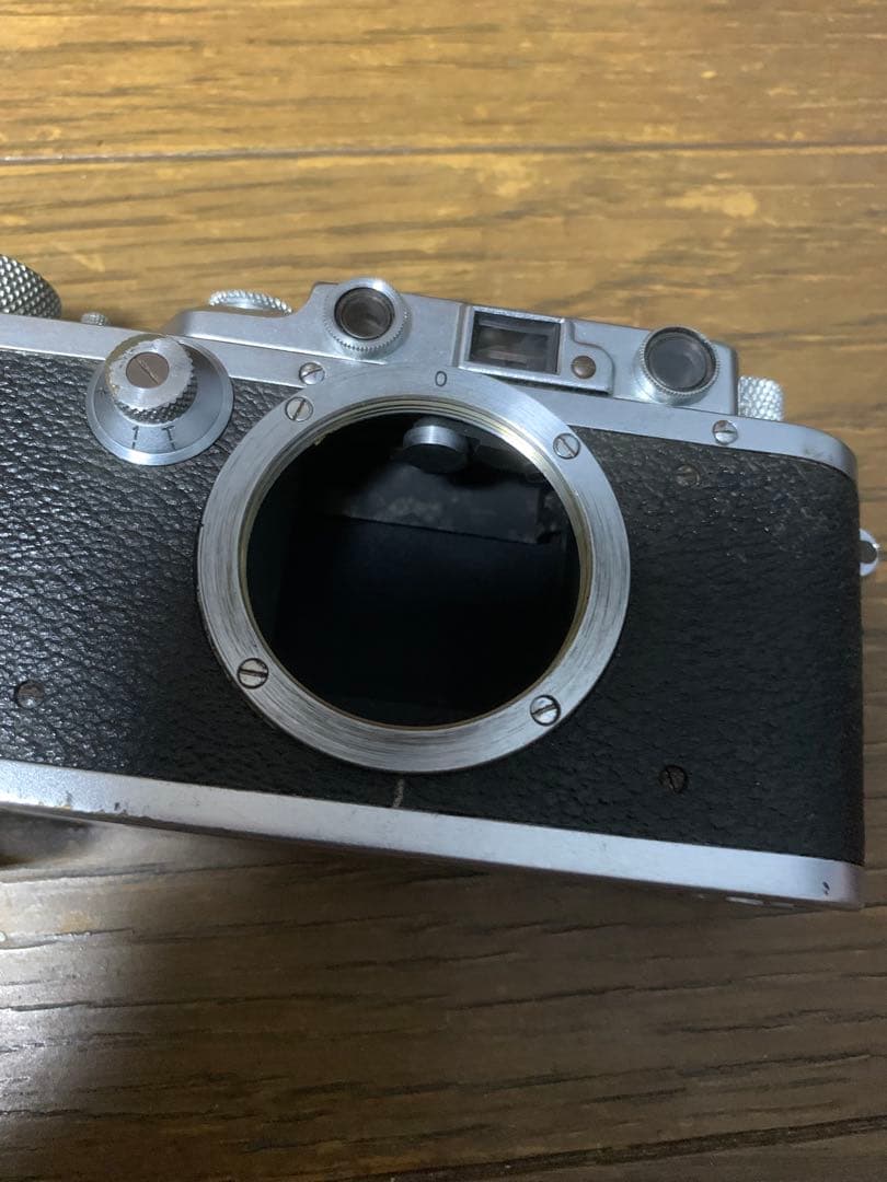 ☆Leica カメラ 本体+ケースのみ☆