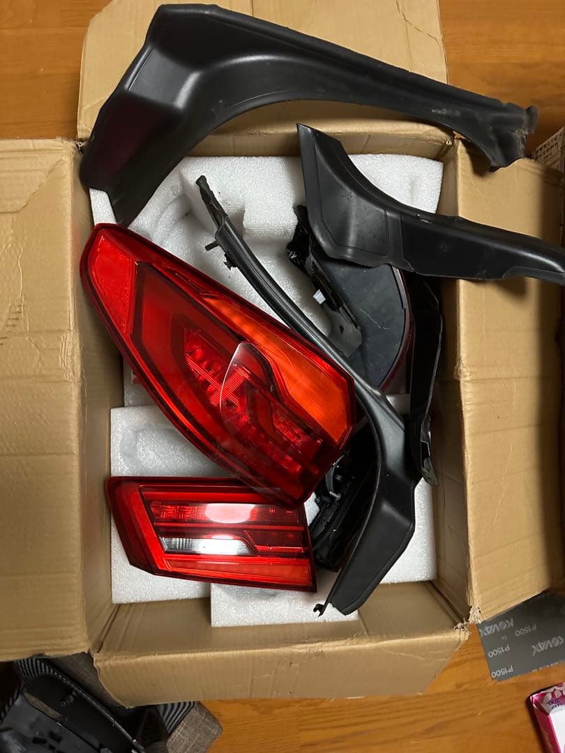 bmw G30 テールランプ