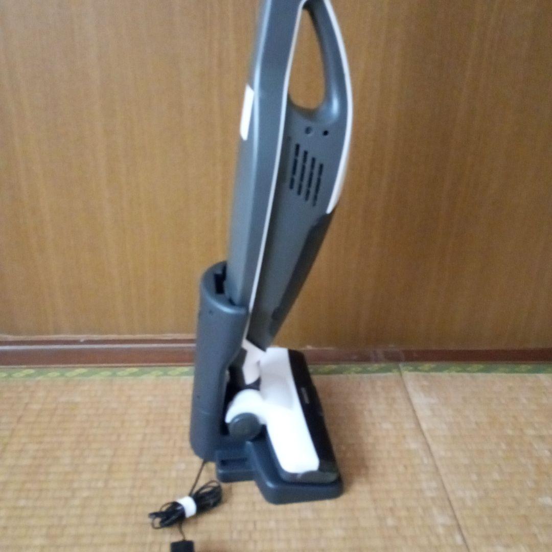 YAMAZEN スティッククリーナー本体 ホワイト・ブラック 充電器付き