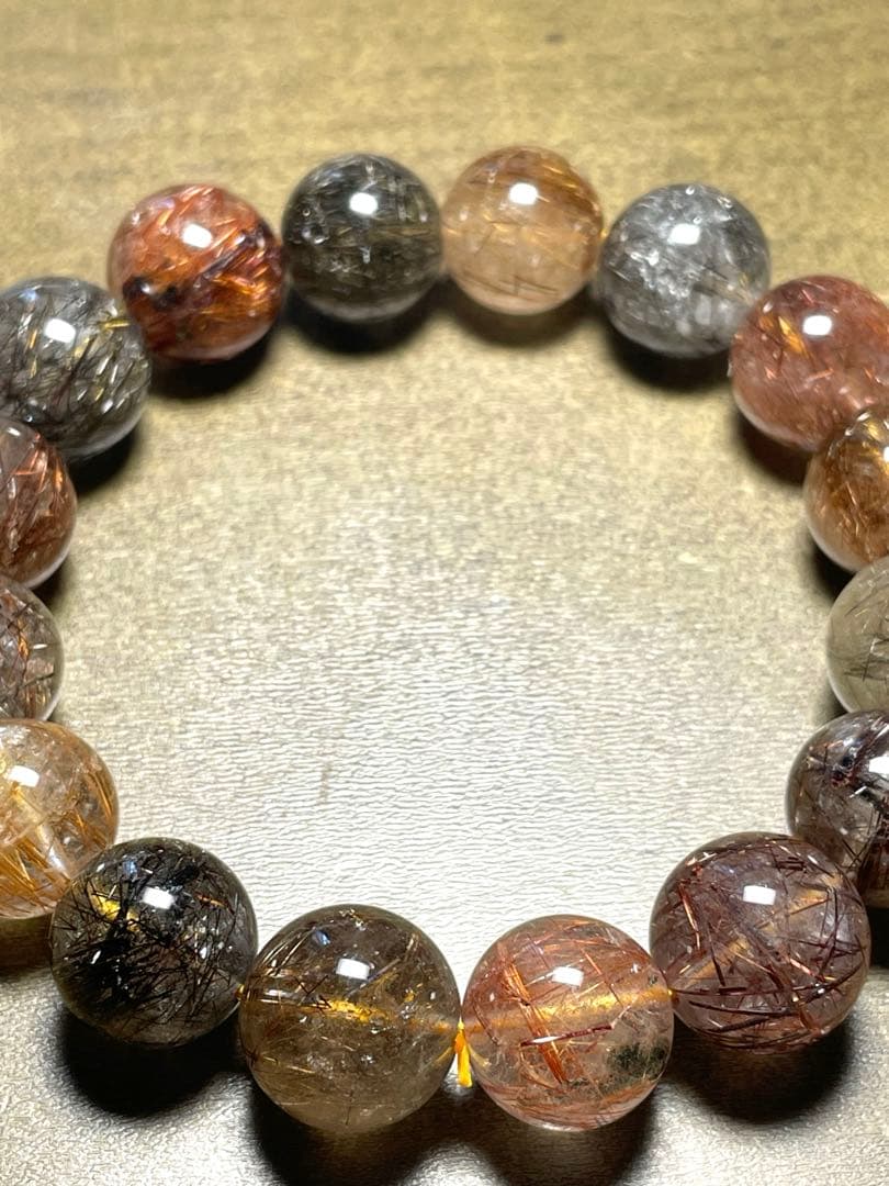 【新入荷】　ミックスタイチンルチルクォーツブレス12.9〜13.9㎜大玉（新品）