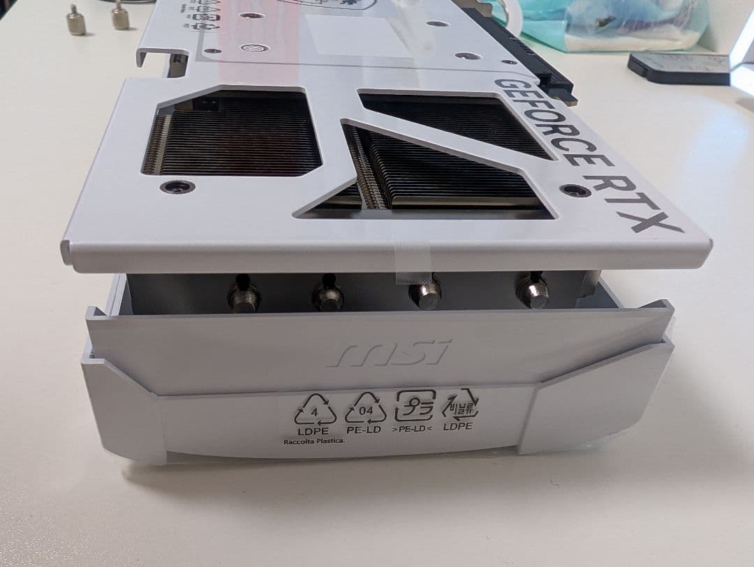 グラフィックボード・グラボ・ビデオカード MSI GeForce RTX 5070 12G VENTUS 2X OC