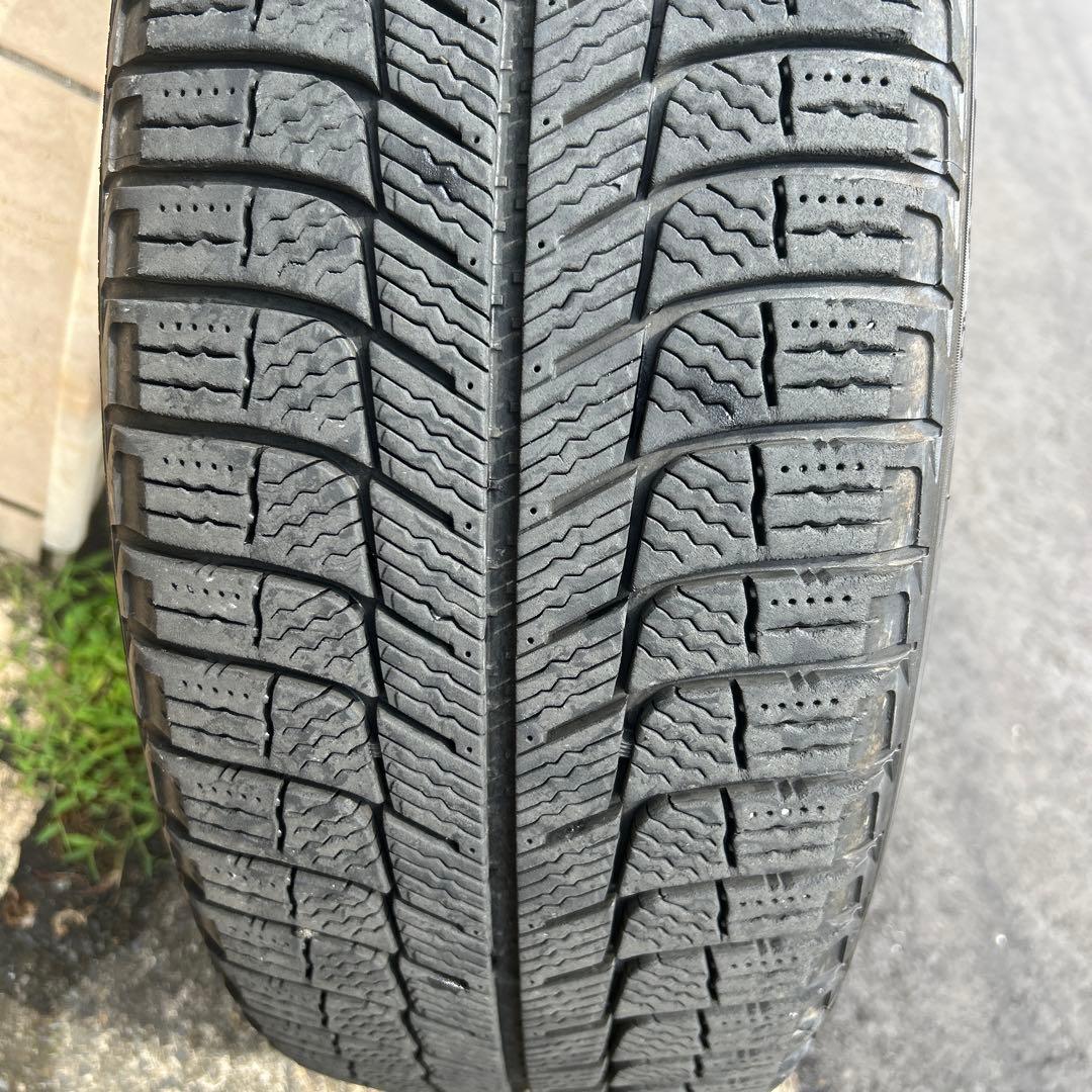 フォルクスワーゲン純正　205/60/16