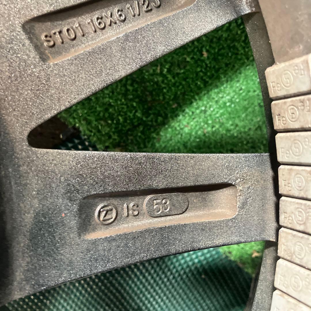 ヴェゼル、CX3に☆215/60R16スタッドレス送料込み