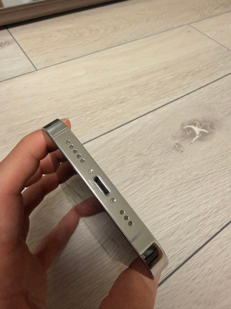 iPhone 14 Pro シルバー 256GB