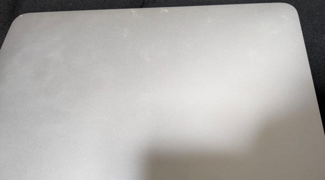 MacBook Pro 13　2017 Touch Bar Core i5