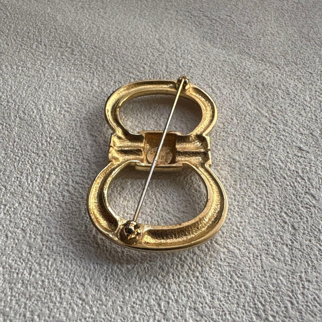 CELINE セリーヌ ピンブローチ ピンバッジ