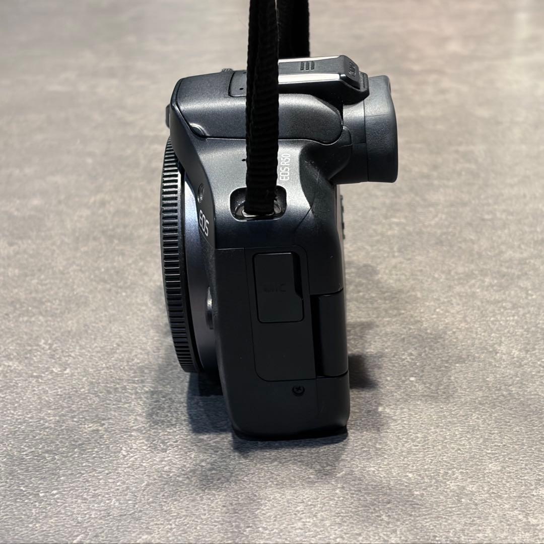 Canon EOS R50 ボディ（ブラック）