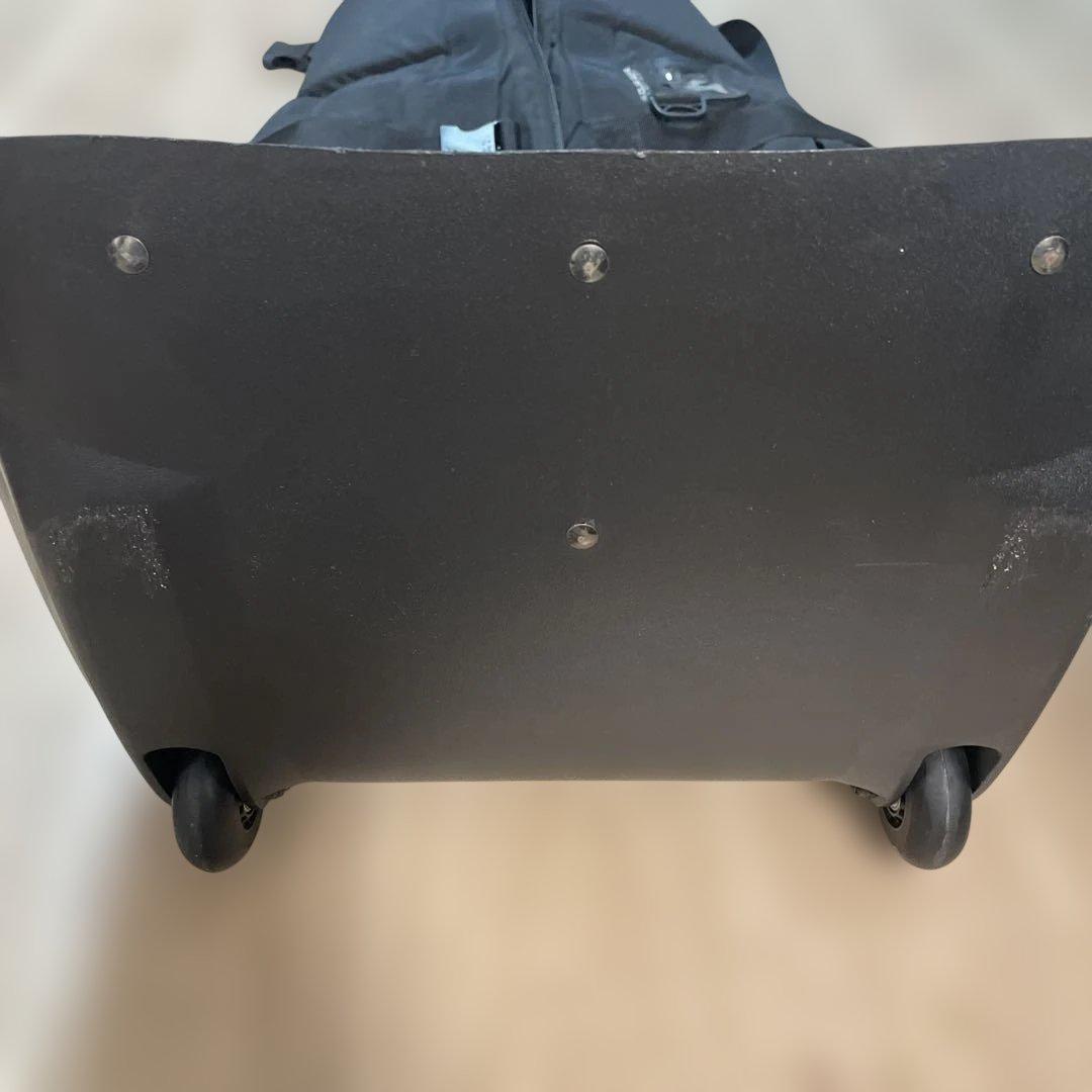 タイトリスト　THE CLUB GLOVE トラベルバッグ