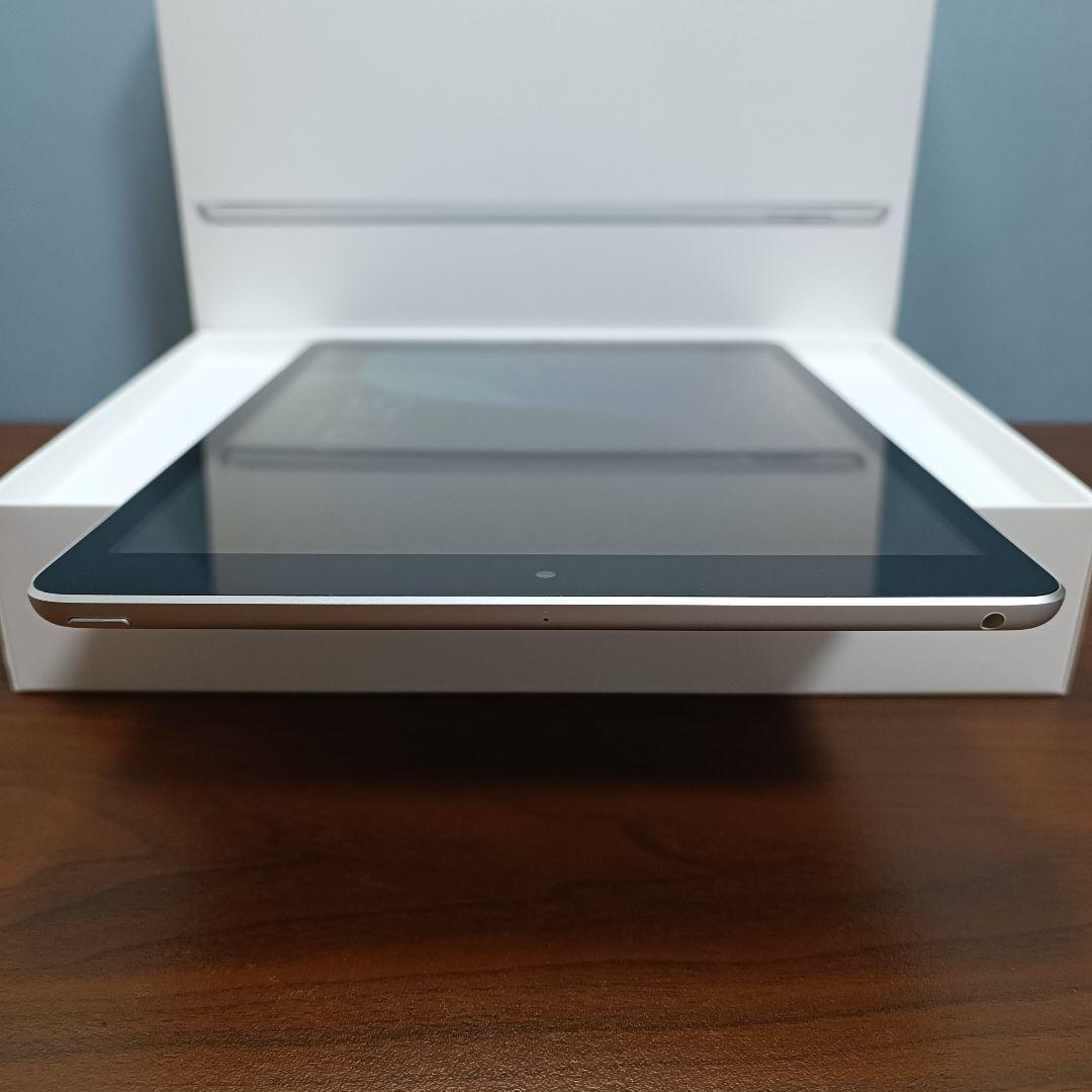 NANA  (美品) iPad 10.2 第9世代 WiFi 256GB