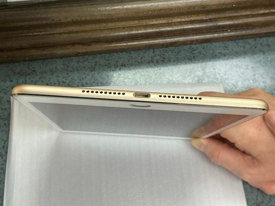 iPad mini4 128GB ゴールドWi-Fi 美品