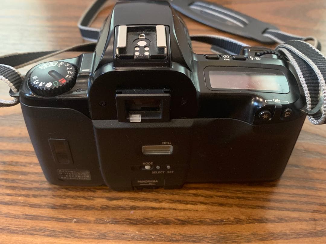 Canon EOS kiss フィルム一眼レフカメラ　80-200望遠レンズ付