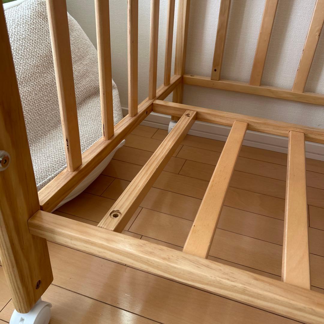 説明書付き！ヤトミ ミニベビーベッド　キャスター付き