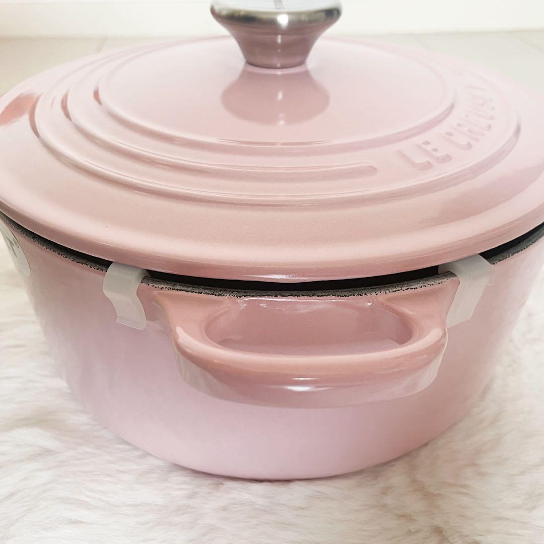 LE CREUSET ル•クルーゼ　ココットロンド22cm シフォンピンク