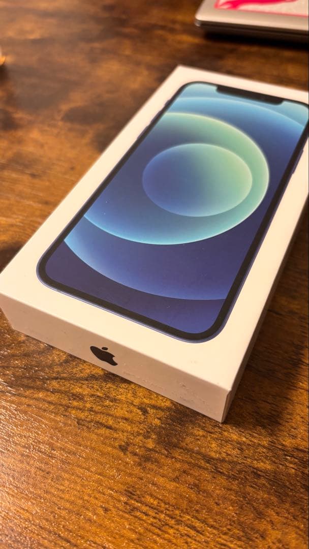 Apple iPhone 12 本体　ブルー