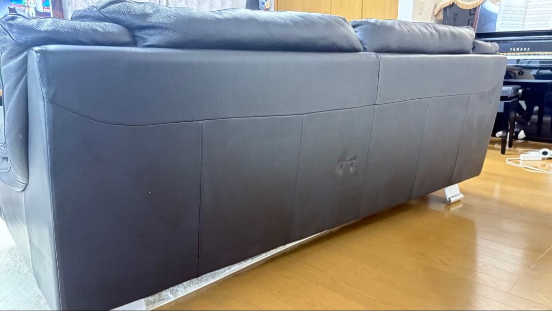 italsofa 黒レザー　3人掛けソファ