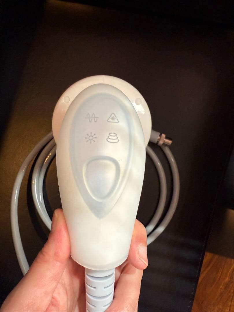 【KS品】新品セルライトゼロ　キャビラジハンドピース