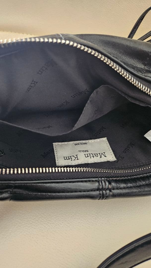 Martha Kim 黒 ショルダーバッグ