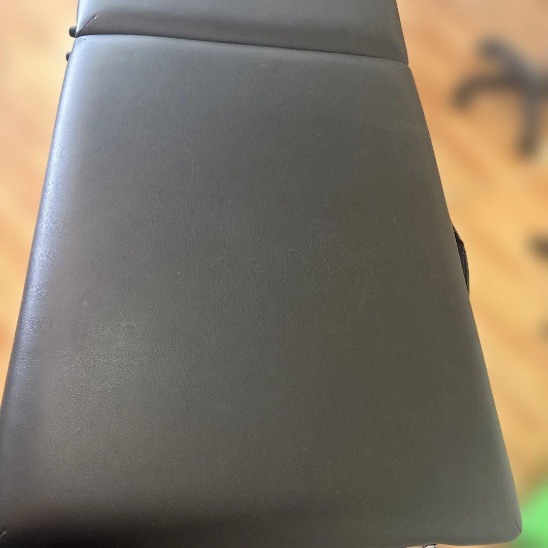 軽量 折りたたみ木製マッサージベッド　ブラウン