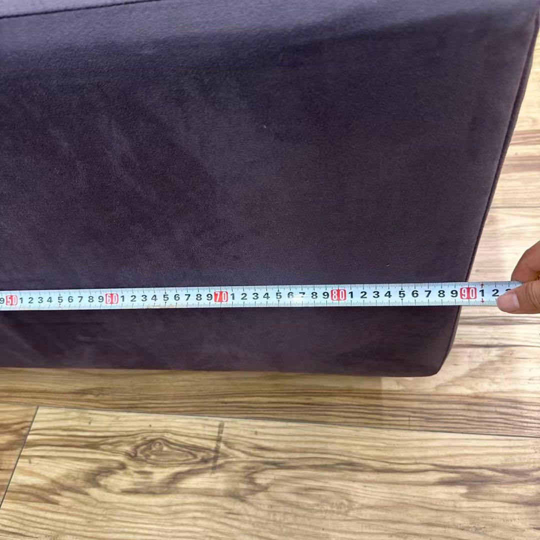 NOYES 2人掛けソファー　レア色　紫　布製　カウチソファー　オットマン付き